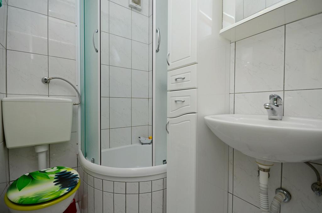 Apartments Katica โตรกีร์ ภายนอก รูปภาพ