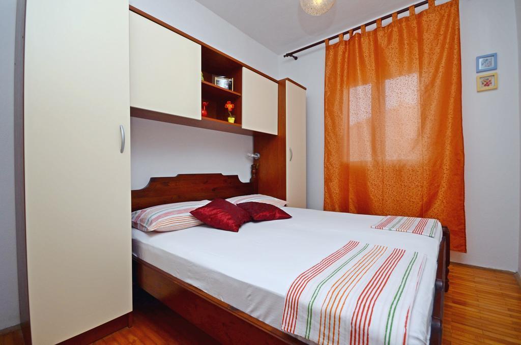 Apartments Katica โตรกีร์ ภายนอก รูปภาพ